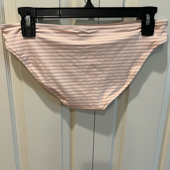 New Aerie Bikini - Picture 2 of 4